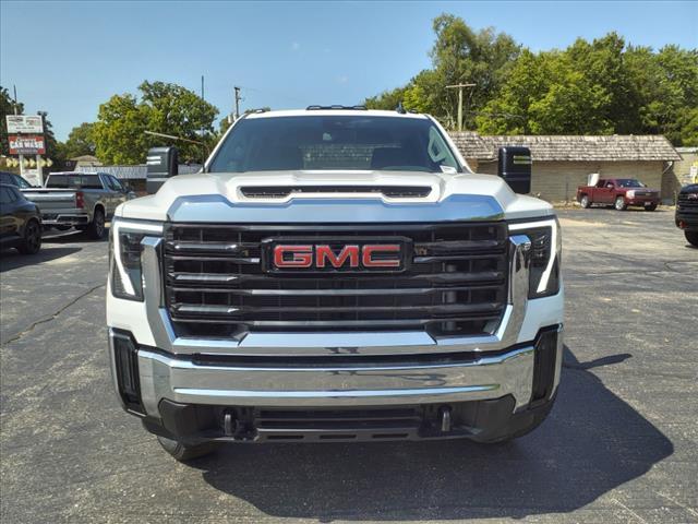 new 2025 GMC Sierra 3500 car, priced at $58,285