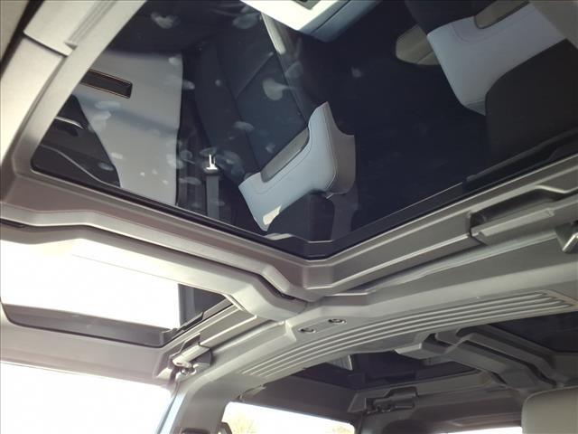 new 2025 GMC HUMMER EV Pickup car, priced at $100,915