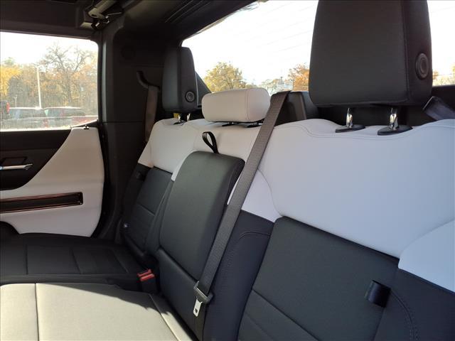 new 2025 GMC HUMMER EV Pickup car, priced at $100,915