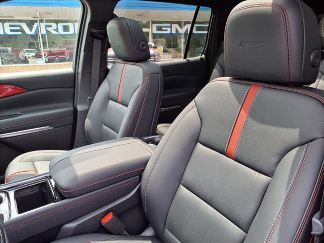 new 2025 Chevrolet Traverse car, priced at $58,913