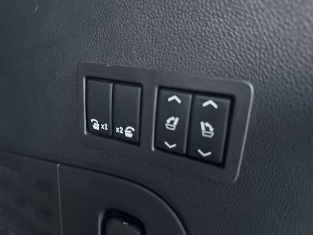 used 2019 GMC Yukon car, priced at $36,930