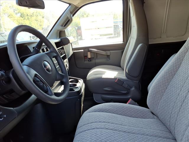 new 2025 GMC Savana 2500 car, priced at $47,320