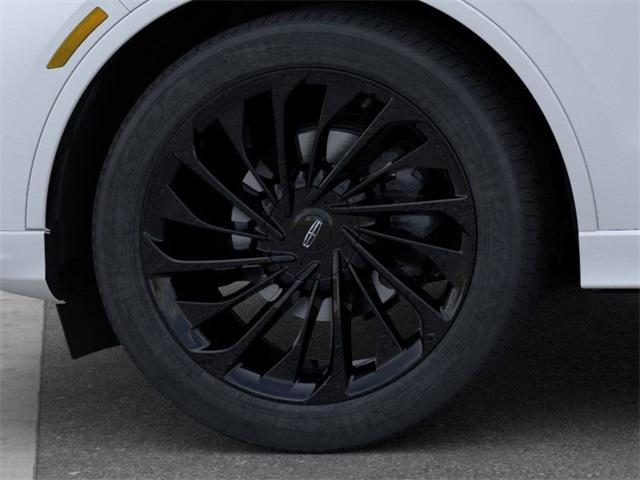 new 2025 Lincoln Aviator car, priced at $75,035