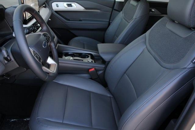 new 2025 Ford Explorer car, priced at $46,689