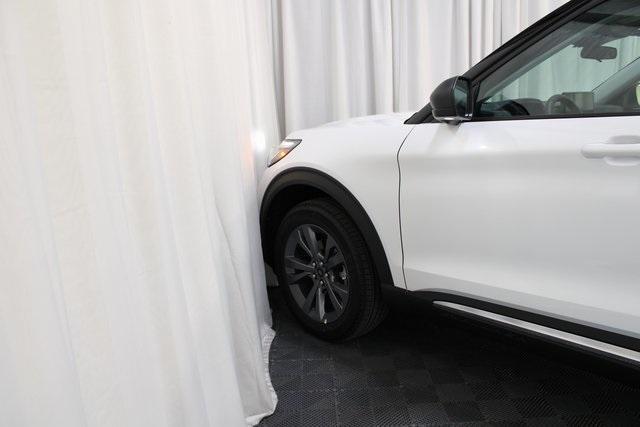 new 2025 Ford Explorer car, priced at $46,689