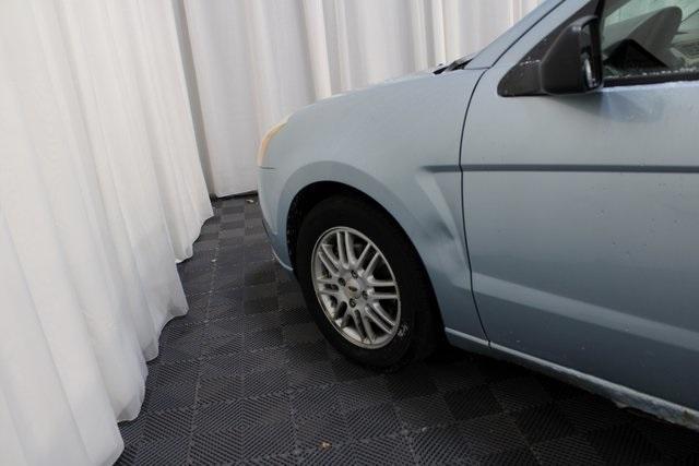 used 2009 Ford Focus car, priced at $4,500