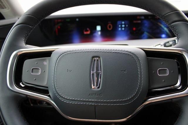 new 2025 Lincoln Nautilus car, priced at $59,549