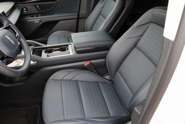 new 2025 Lincoln Nautilus car, priced at $59,549