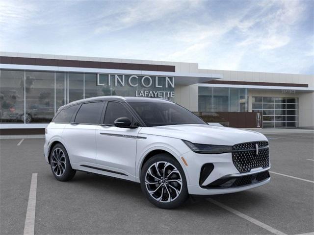 new 2025 Lincoln Nautilus car, priced at $66,410