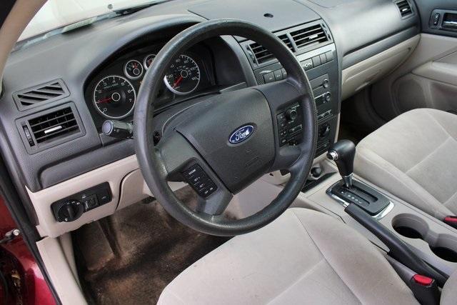 used 2007 Ford Fusion car, priced at $2,500