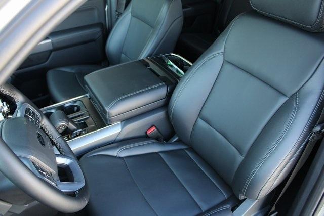 new 2025 Ford F-150 car, priced at $59,992