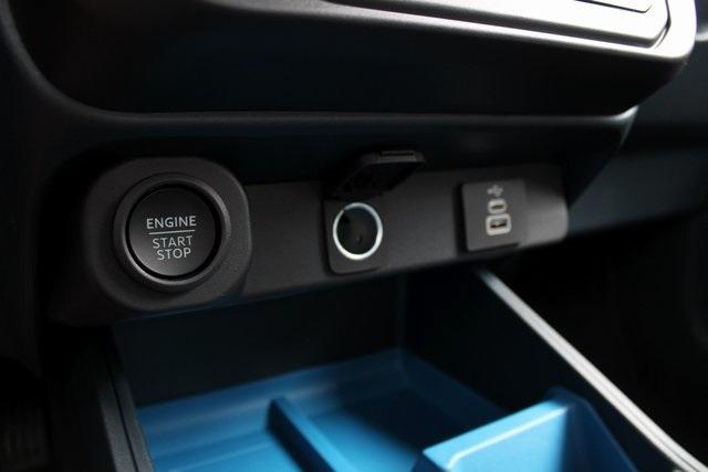 new 2025 Ford Maverick car, priced at $34,888