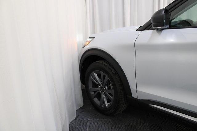 new 2025 Ford Explorer car, priced at $47,535