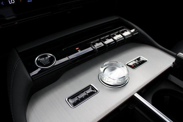 new 2025 Lincoln Navigator L car, priced at $113,270