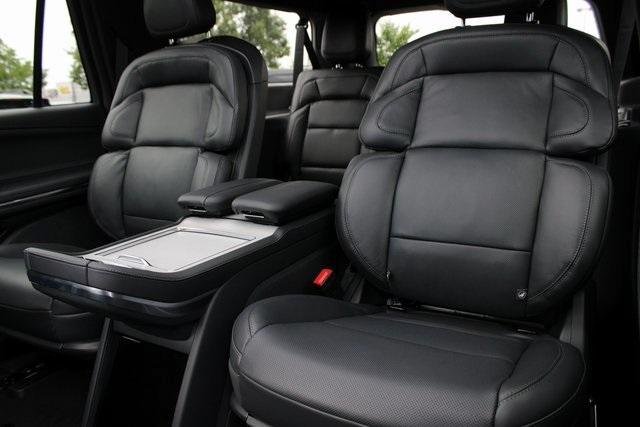 new 2025 Lincoln Navigator L car, priced at $113,270