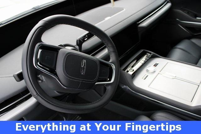 new 2025 Lincoln Navigator L car, priced at $113,270