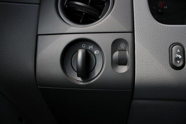 used 2004 Ford F-150 car, priced at $8,000