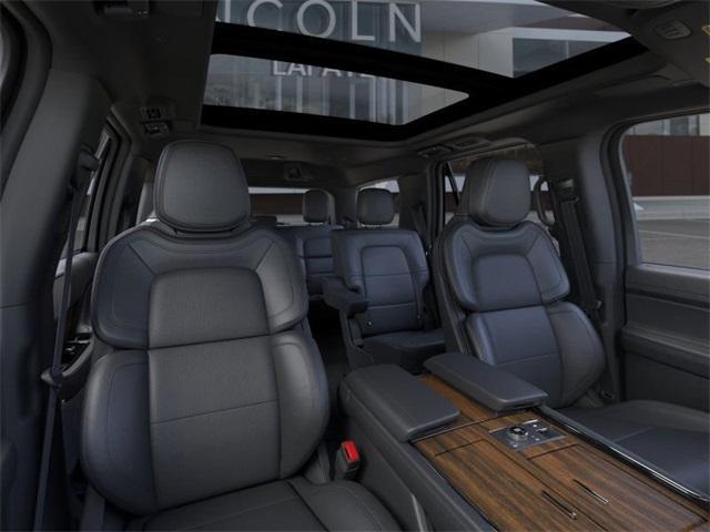 new 2024 Lincoln Navigator car, priced at $105,625