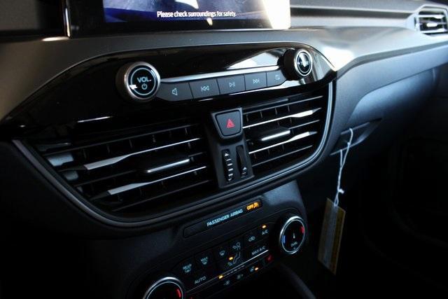 new 2025 Ford Escape car, priced at $30,245