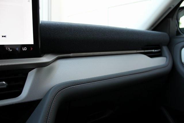 new 2025 Ford Explorer car, priced at $42,031