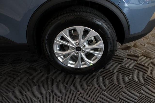 new 2025 Ford Escape car, priced at $30,397