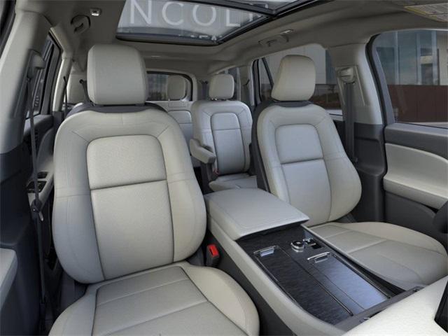 new 2025 Lincoln Aviator car, priced at $75,075