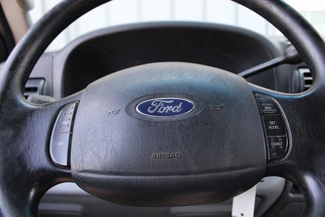 used 2005 Ford F-250 car, priced at $10,000