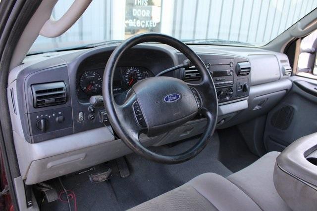 used 2005 Ford F-250 car, priced at $10,000