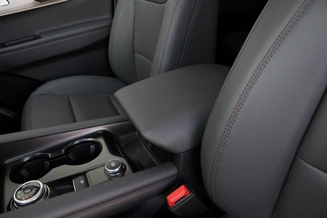 new 2025 Ford Explorer car, priced at $47,535