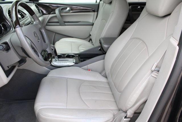 used 2015 Buick Enclave car, priced at $14,000