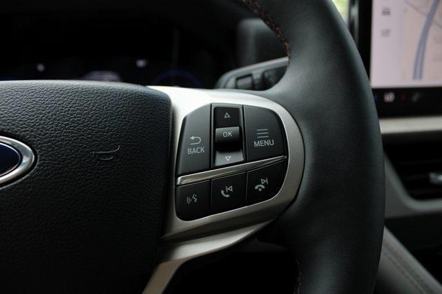 new 2025 Ford Explorer car, priced at $46,961