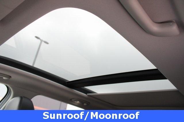 used 2022 Kia Sorento car, priced at $24,500