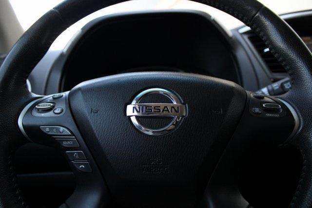 used 2013 Nissan Pathfinder car, priced at $7,000