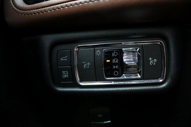 used 2022 Lincoln Nautilus car, priced at $34,000