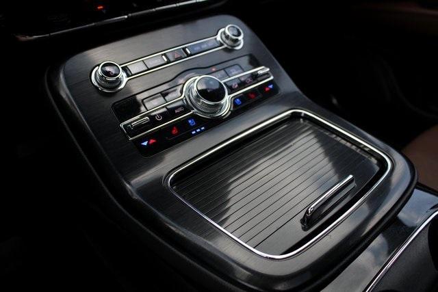 used 2022 Lincoln Nautilus car, priced at $34,000