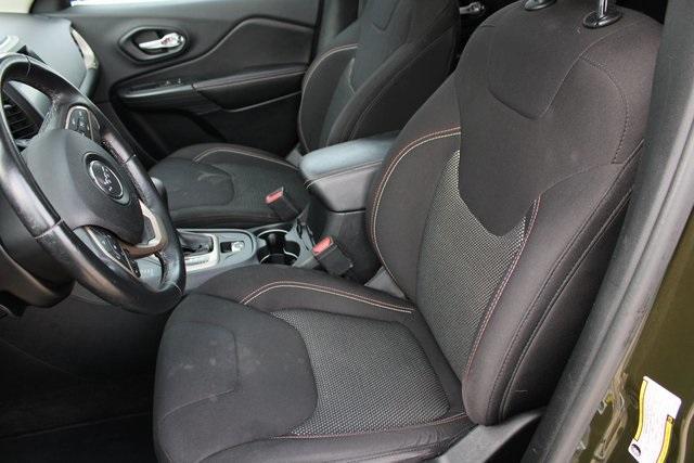 used 2016 Jeep Cherokee car, priced at $10,500