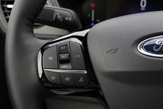 new 2025 Ford Escape car, priced at $30,546