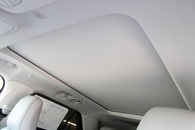 new 2025 Ford Explorer car, priced at $47,000