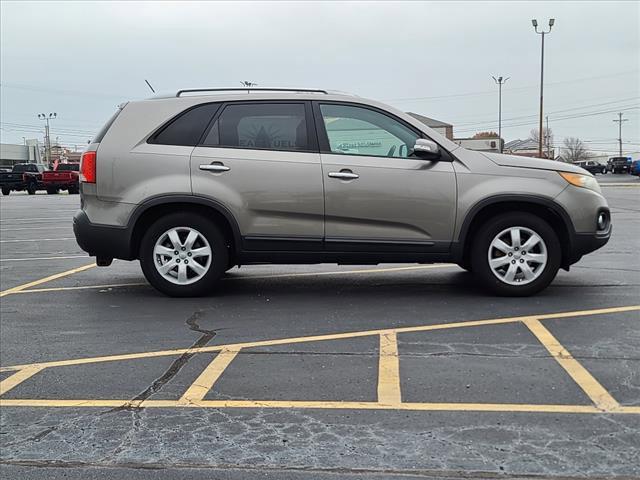 used 2013 Kia Sorento car, priced at $9,618