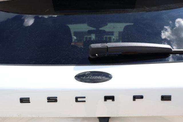 new 2025 Ford Escape car, priced at $30,372