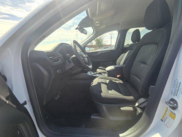new 2025 Ford Escape car, priced at $30,372