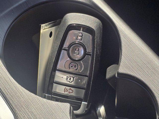 new 2025 Ford Escape car, priced at $30,372