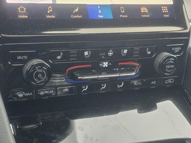 used 2024 Jeep Grand Cherokee L car, priced at $48,979