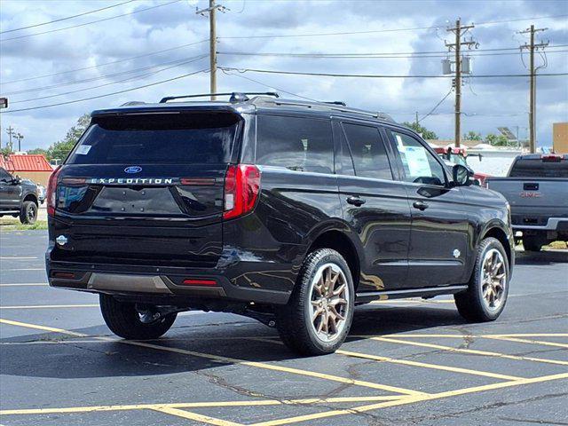 new 2025 Ford Expedition car, priced at $87,375