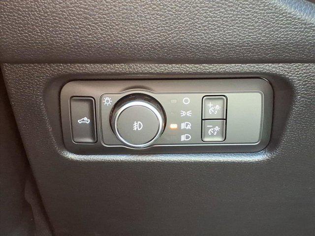 new 2025 Ford Ranger car, priced at $43,590