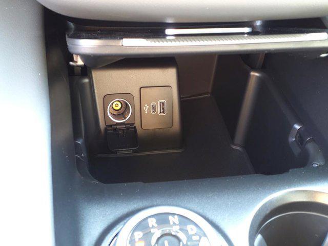new 2025 Ford Explorer car, priced at $44,968