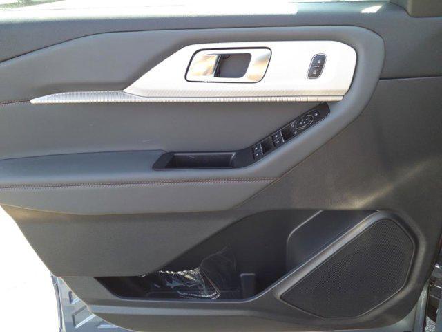 new 2025 Ford Explorer car, priced at $44,968