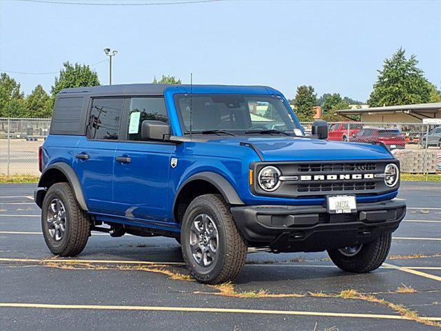 new 2025 Ford Bronco car, priced at $48,605