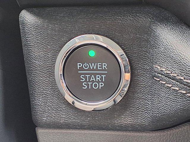 new 2025 Ford F-150 Lightning car, priced at $76,810