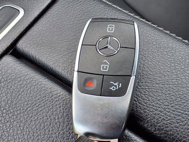 used 2021 Mercedes-Benz GLB 250 car, priced at $23,665